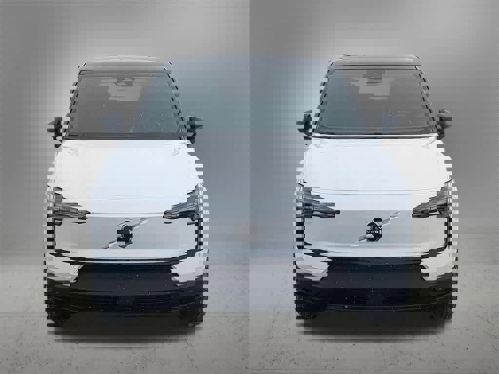 Certified 2025 Volvo EX30 Plus w/ Protection Package Premier image 9