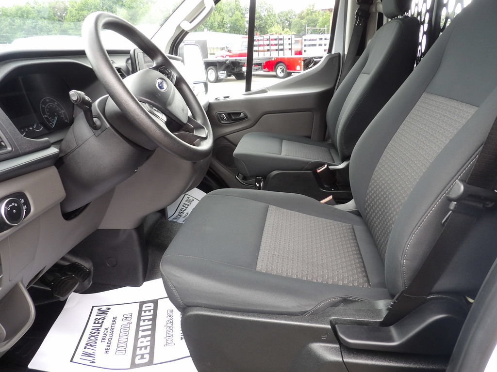 Used 2025 Ford Transit 250 Low Roof w/ Exterior Upgrade Package RWD image 18