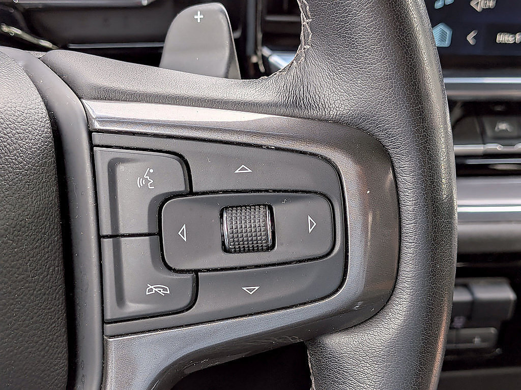 Certified 2025 Chevrolet Silverado 1500 High Country AWD/4WD image 46