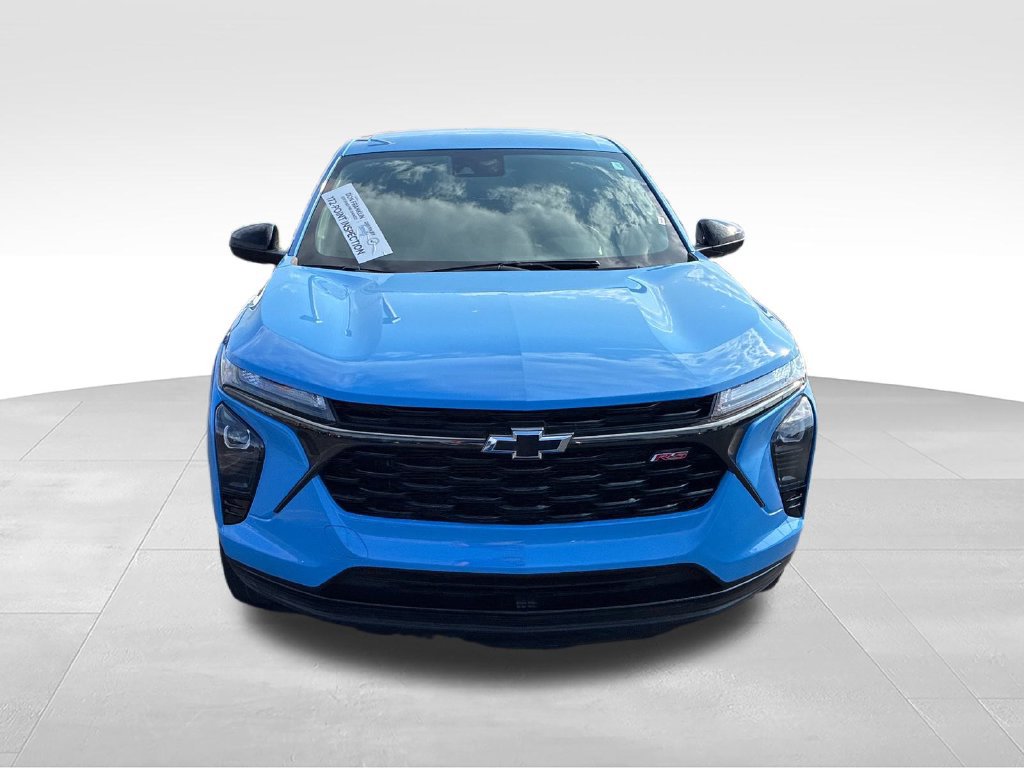Used 2024 Chevrolet Trax RS w/ Driver Confidence Package FWD image 8