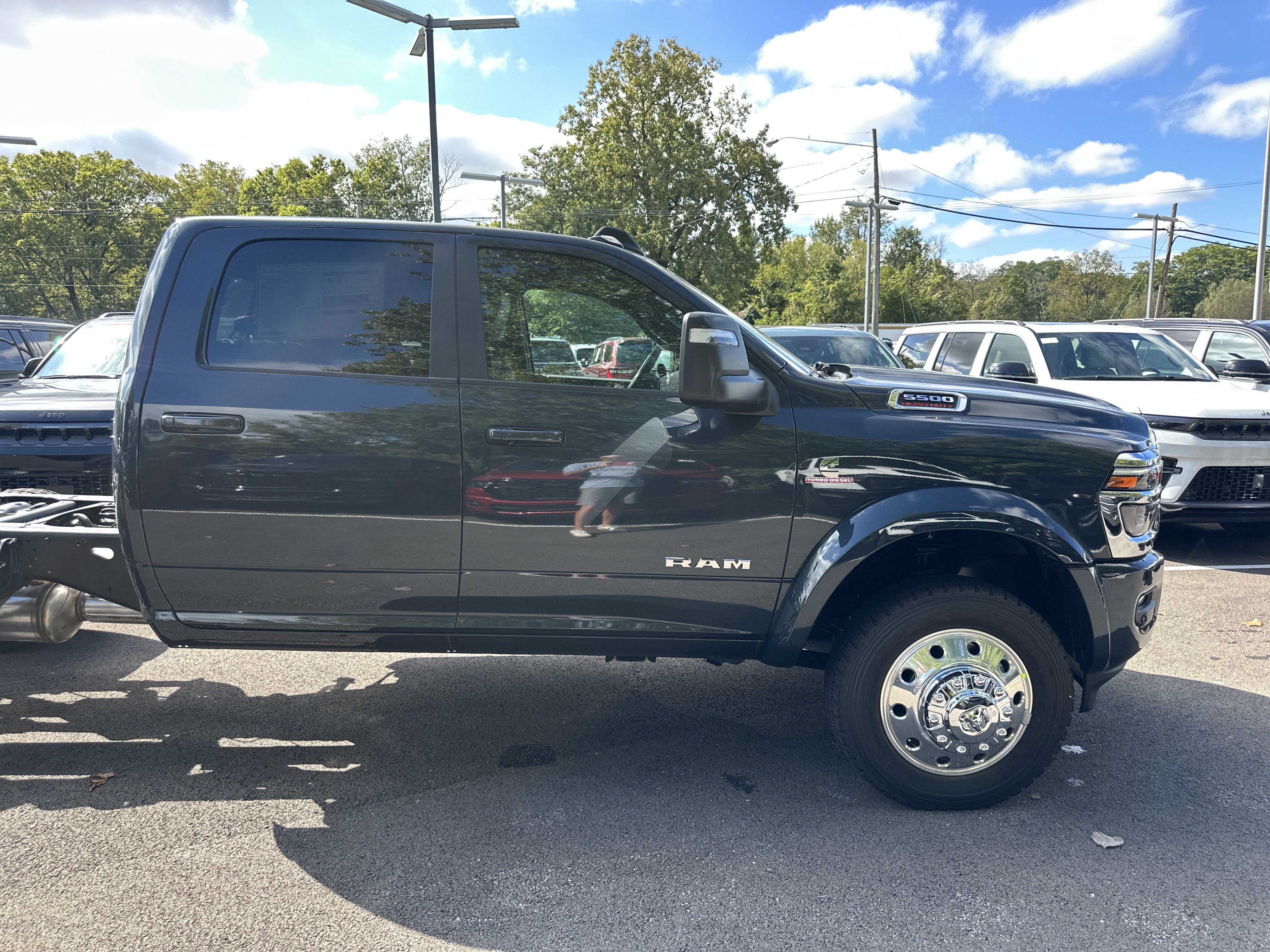 New 2027 RAM 5500 4x4 Crew Cab w/ Laramie Trim Package image 22