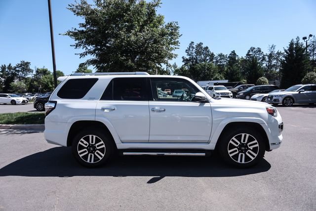 Used 2017 Toyota 4Runner Limited AWD/4WD image 7