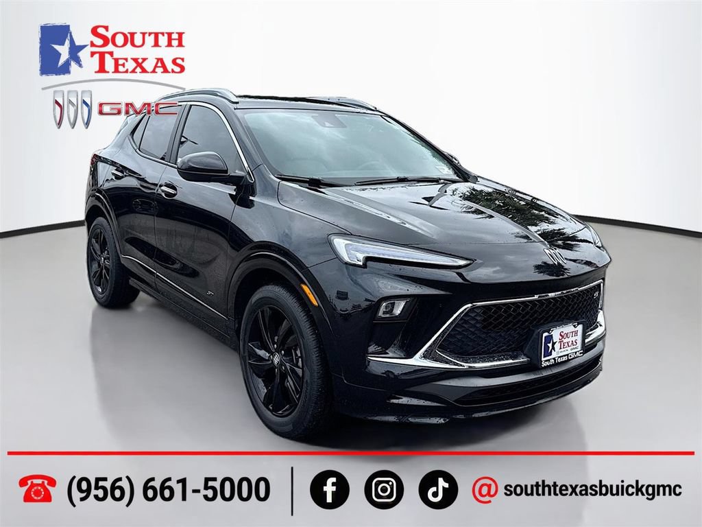 Used 2025 Buick Encore GX Sport Touring FWD image 1