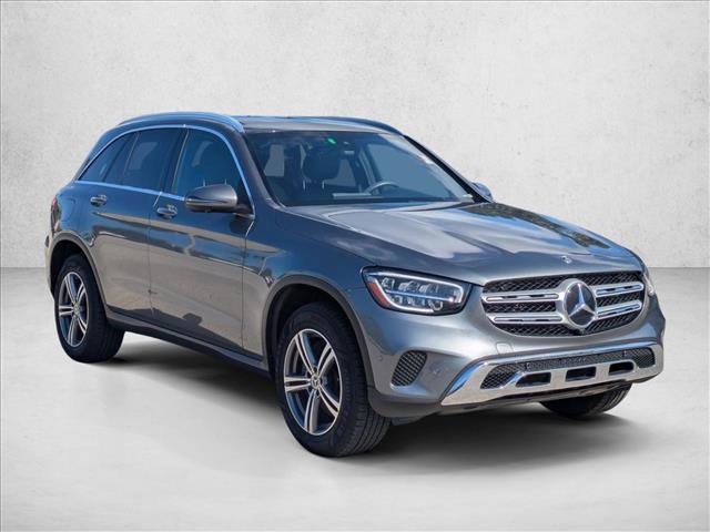 Used 2020 Mercedes-Benz GLC 300 4MATIC image 3