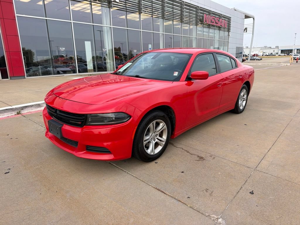 Used 2022 Dodge Charger SXT RWD image 1