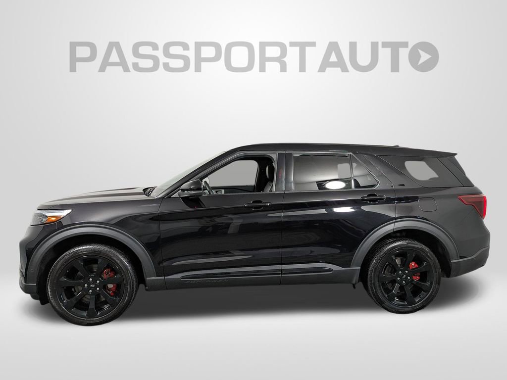Used 2022 Ford Explorer ST w/ Equipment Group 401A image 2