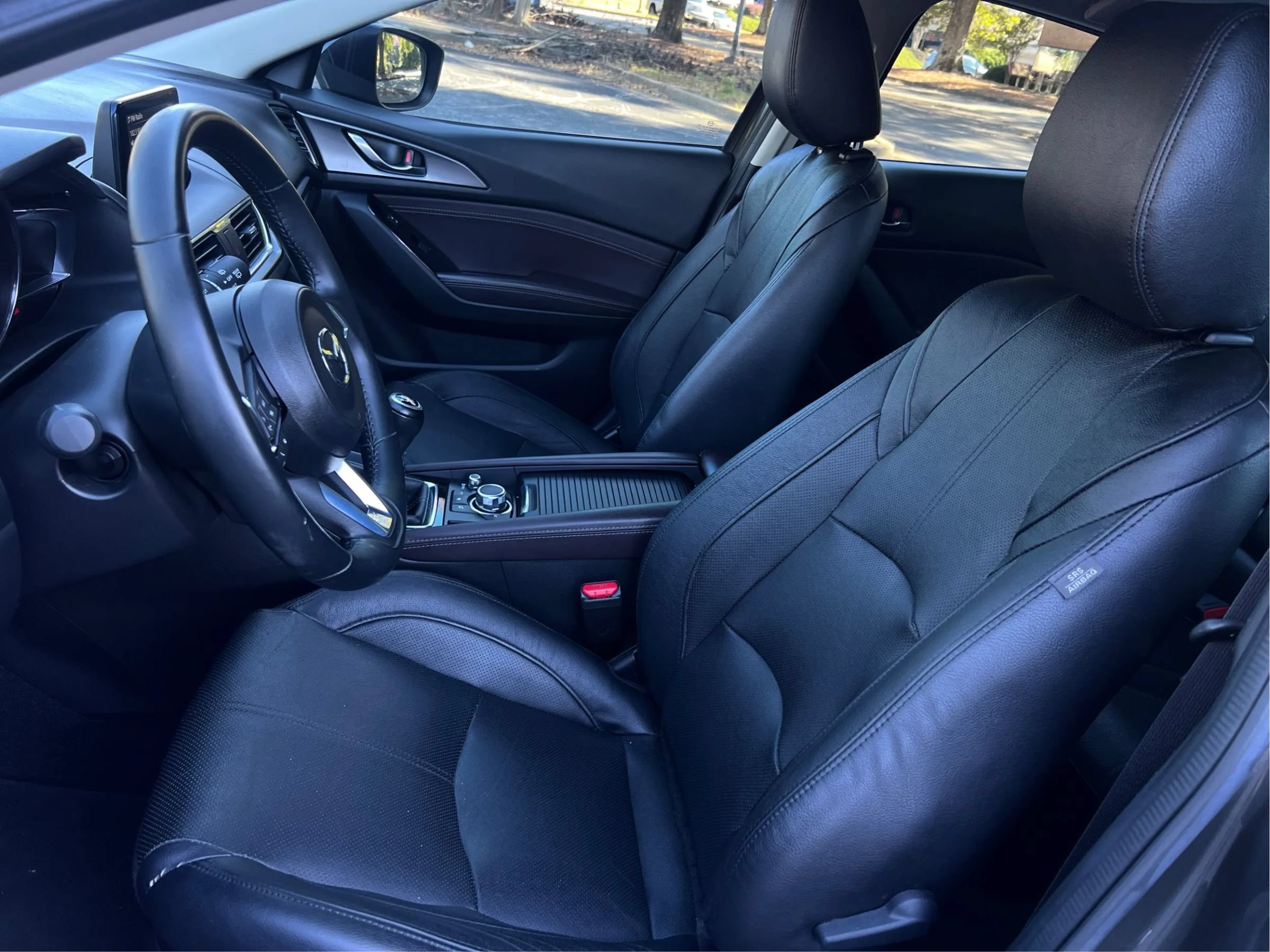 Used 2017 MAZDA MAZDA3 Grand Touring w/ Premium Equipment Package FWD image 15