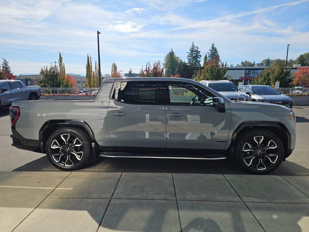 Used 2026 GMC Sierra EV Denali AWD/4WD image 8