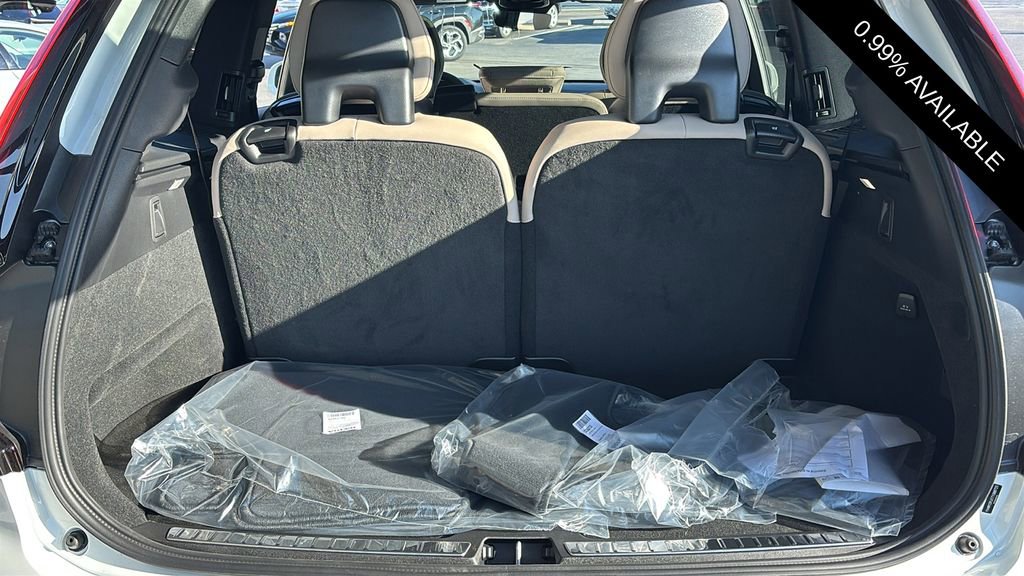 New 2026 Volvo XC90 B5 Core image 31