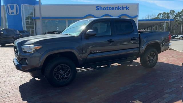 Used 2018 Toyota Tacoma SR5 image 7