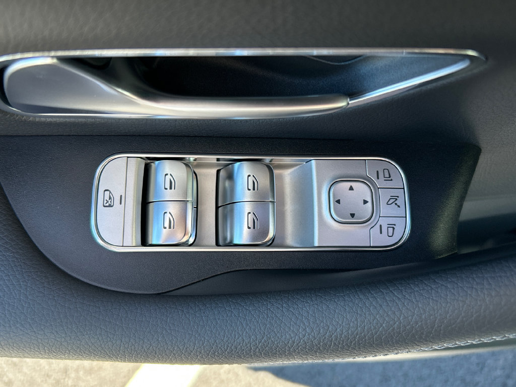 New 2027 Mercedes-Benz GLS 450 4MATIC image 12