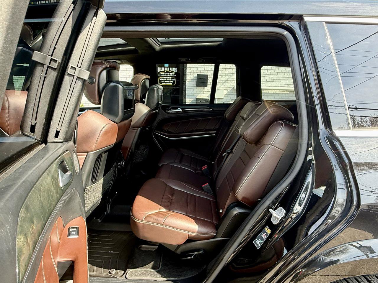 Used 2016 Mercedes-Benz GL 63 AMG 4MATIC image 21