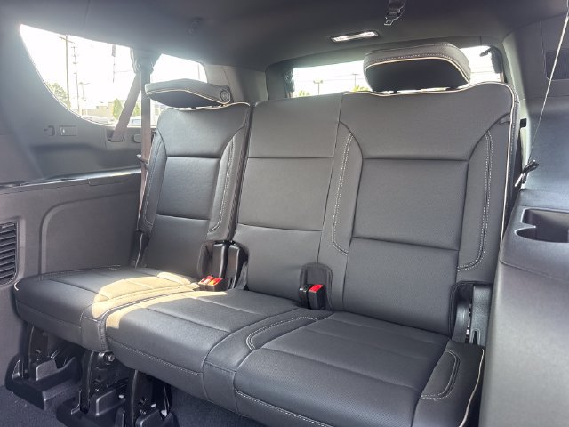 New 2026 GMC Yukon XL Elevation w/ Elevation Premium Package AWD/4WD image 12