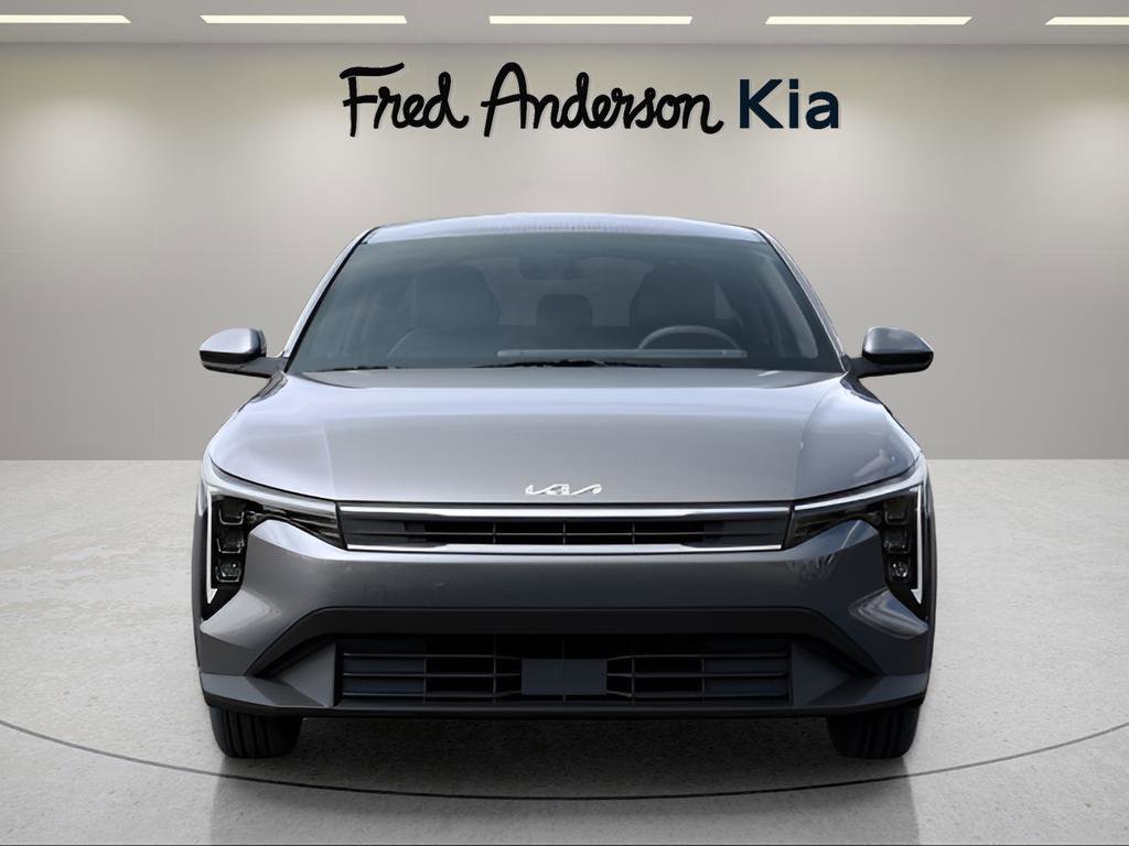 New 2025 Kia K4 LXS image 2