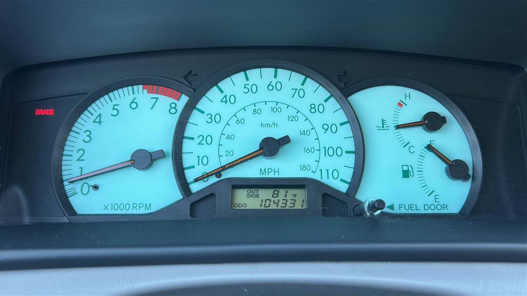 Used 2003 Toyota Corolla LE image 23