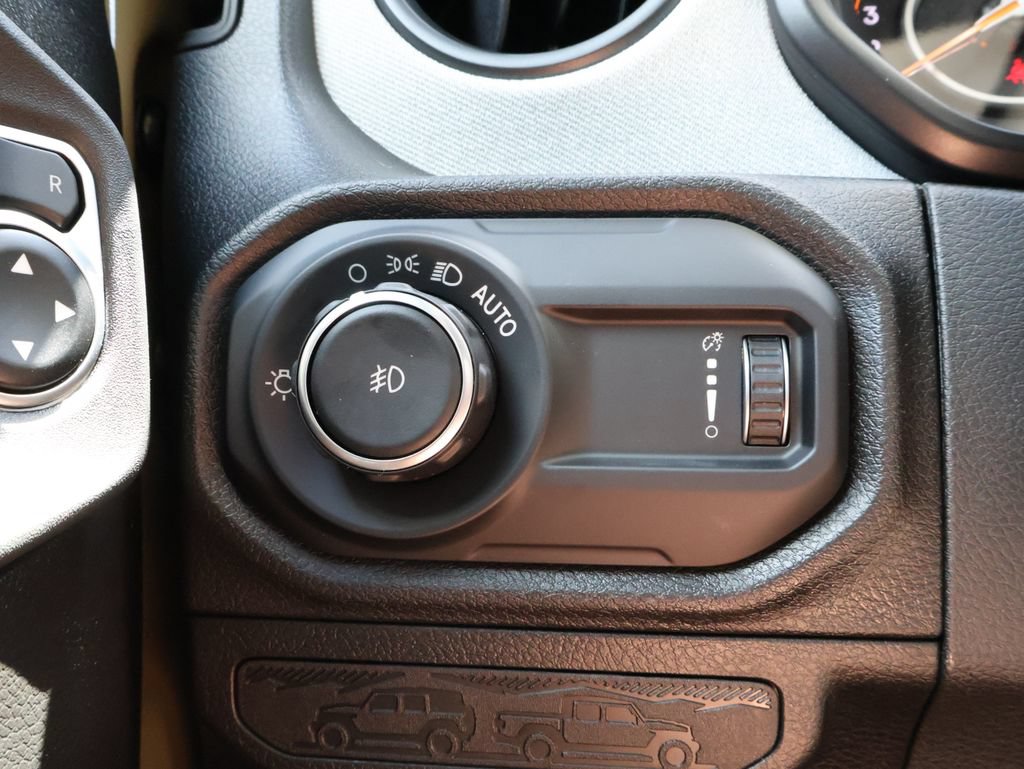 New 2026 Jeep Wrangler Sport AWD/4WD image 25