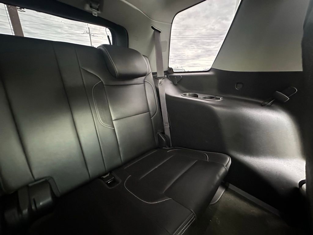 Used 2015 GMC Yukon Denali w/ Touring Package image 24
