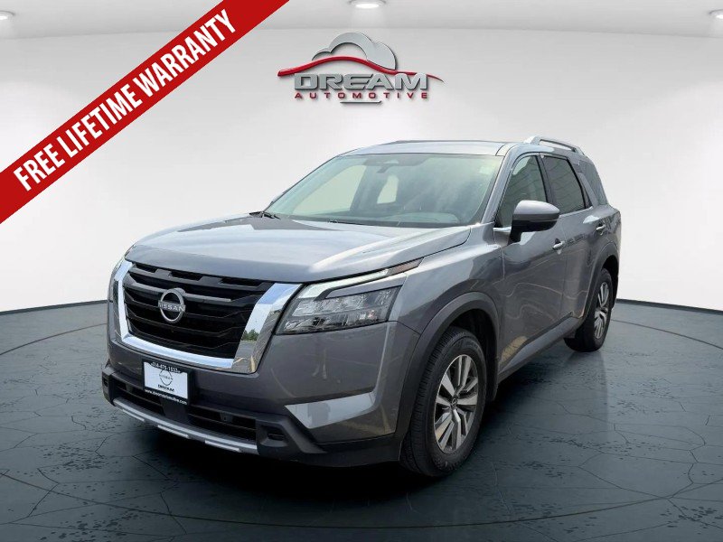 Used 2025 Nissan Pathfinder SL w/ Cargo Package AWD/4WD image 3