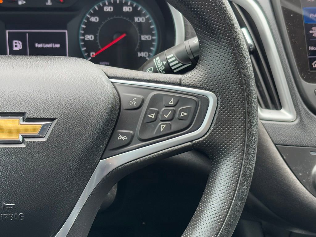 Used 2022 Chevrolet Malibu LT FWD image 16