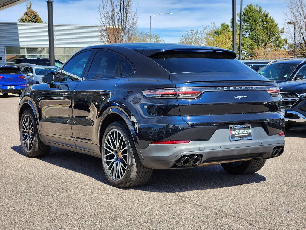 Used 2023 Porsche Cayenne Platinum Edition image 5