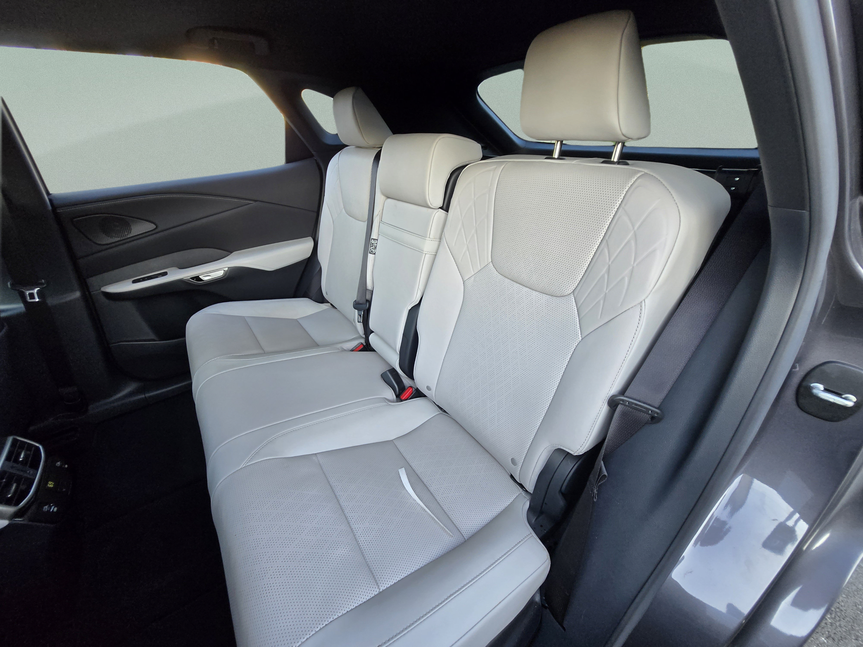 Certified 2025 Lexus RX 350 Premium Plus w/ Accessory Package (Z1) FWD image 21