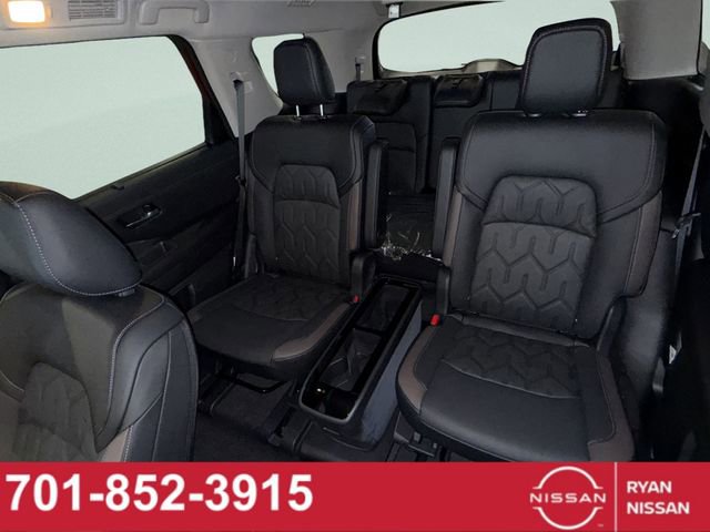 New 2026 Nissan Pathfinder Platinum image 39