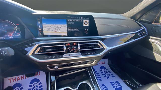 Used 2021 BMW X7 xDrive40i w/ M Sport Package image 13