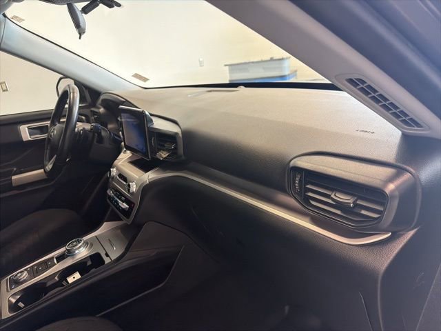 Used 2021 Ford Explorer XLT w/ Class III Trailer Tow Package image 35