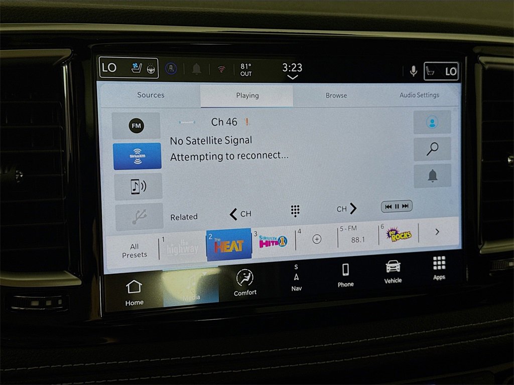 New 2026 Chrysler Pacifica Limited image 15