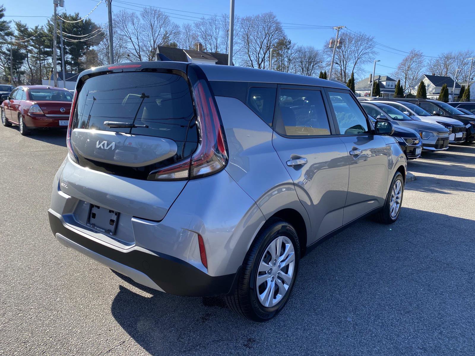 Used 2025 Kia Soul LX image 7