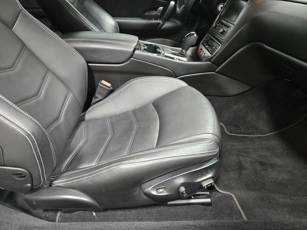 Used 2016 Maserati GranTurismo Sport RWD image 44