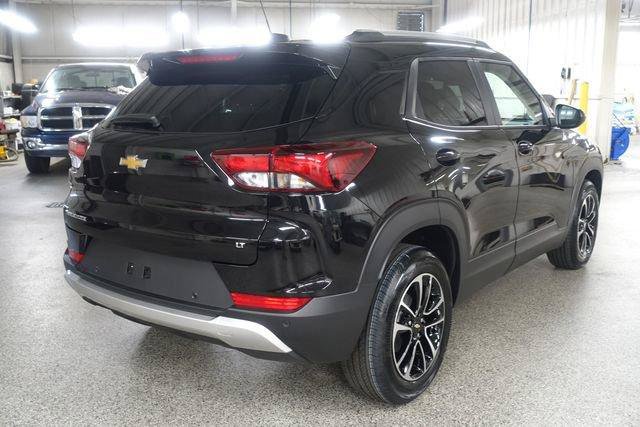 New 2026 Chevrolet TrailBlazer LT w/ LT Cold Weather Package FWD image 7