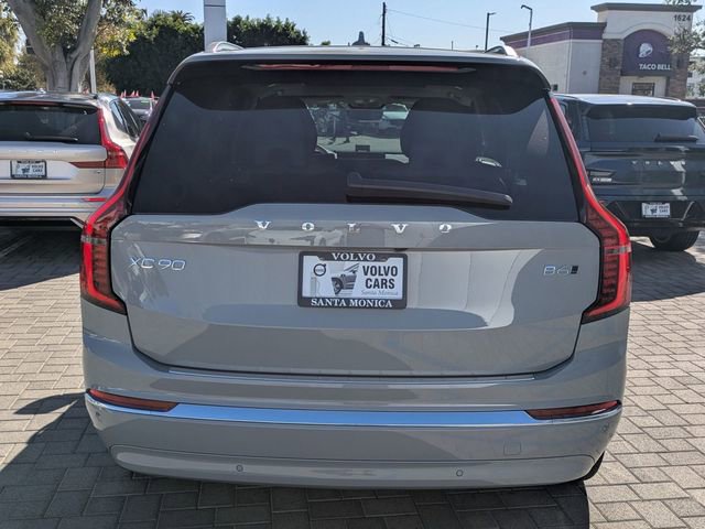New 2026 Volvo XC90 B6 Ultra w/ Protection Package image 4