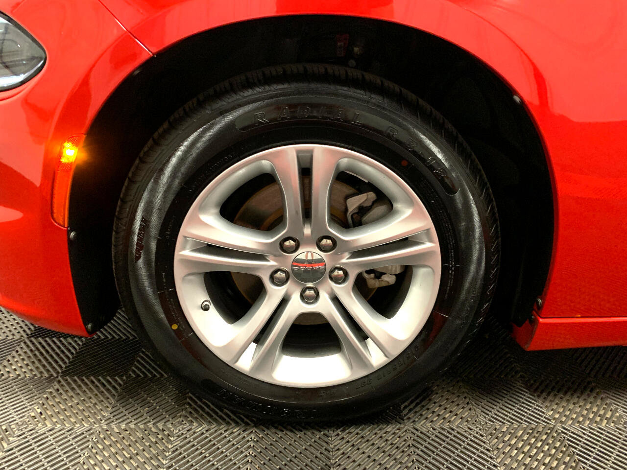 Used 2022 Dodge Charger SXT image 12