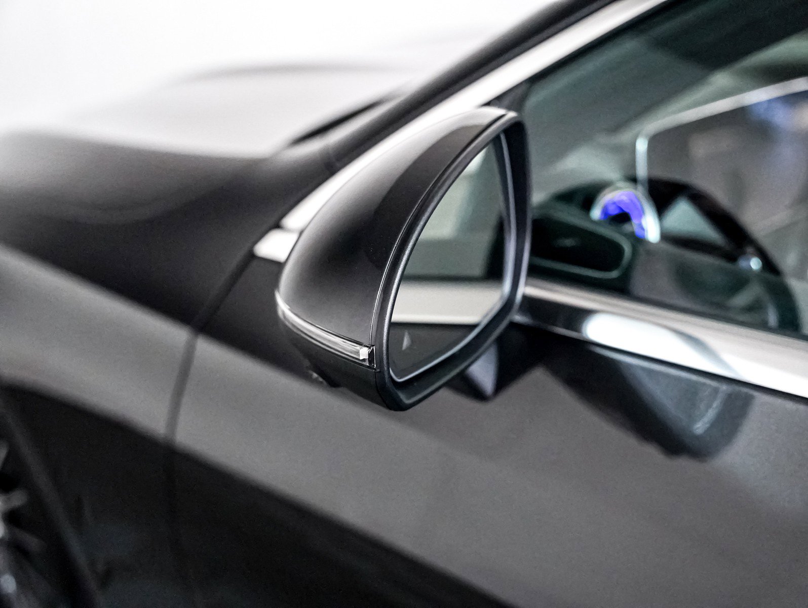 Certified 2025 Mercedes-Benz CLE 450 4MATIC Coupe image 23