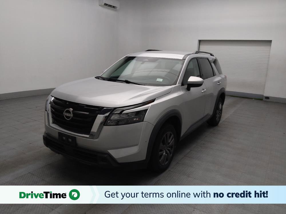 Used 2023 Nissan Pathfinder SV image 1