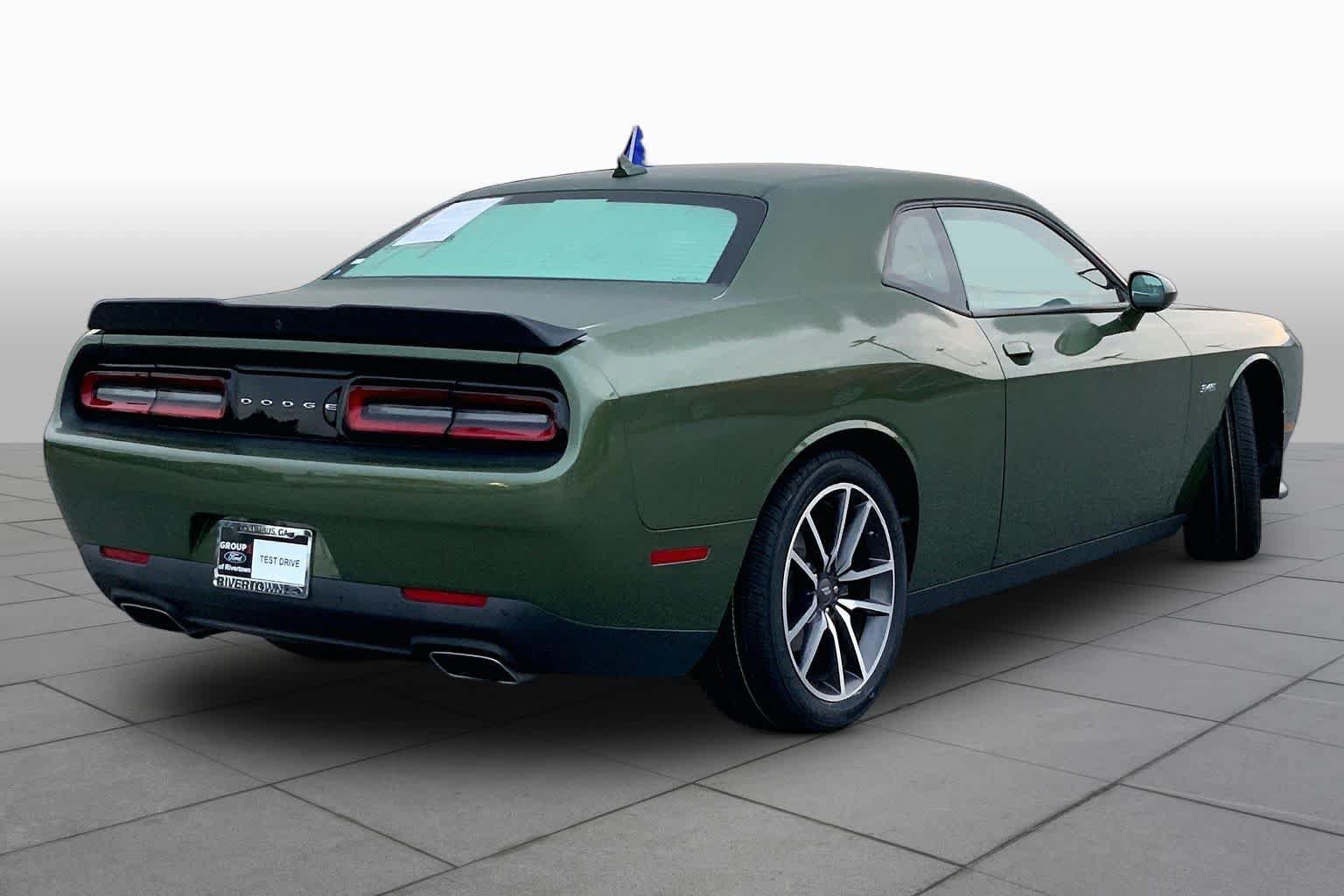 Used 2023 Dodge Challenger R/T RWD image 11