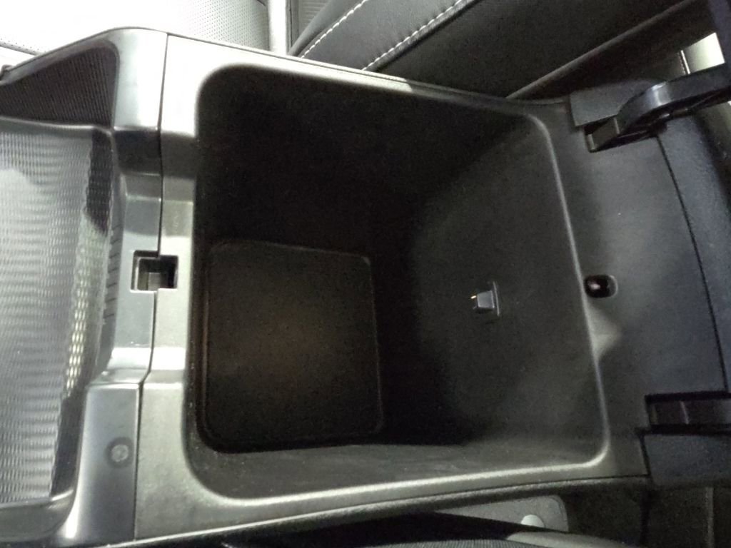 Used 2024 Jeep Grand Cherokee Limited w/ Luxury Tech Group II image 29