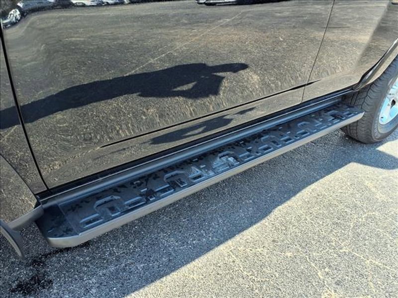 Used 2024 Toyota 4Runner SR5 image 10