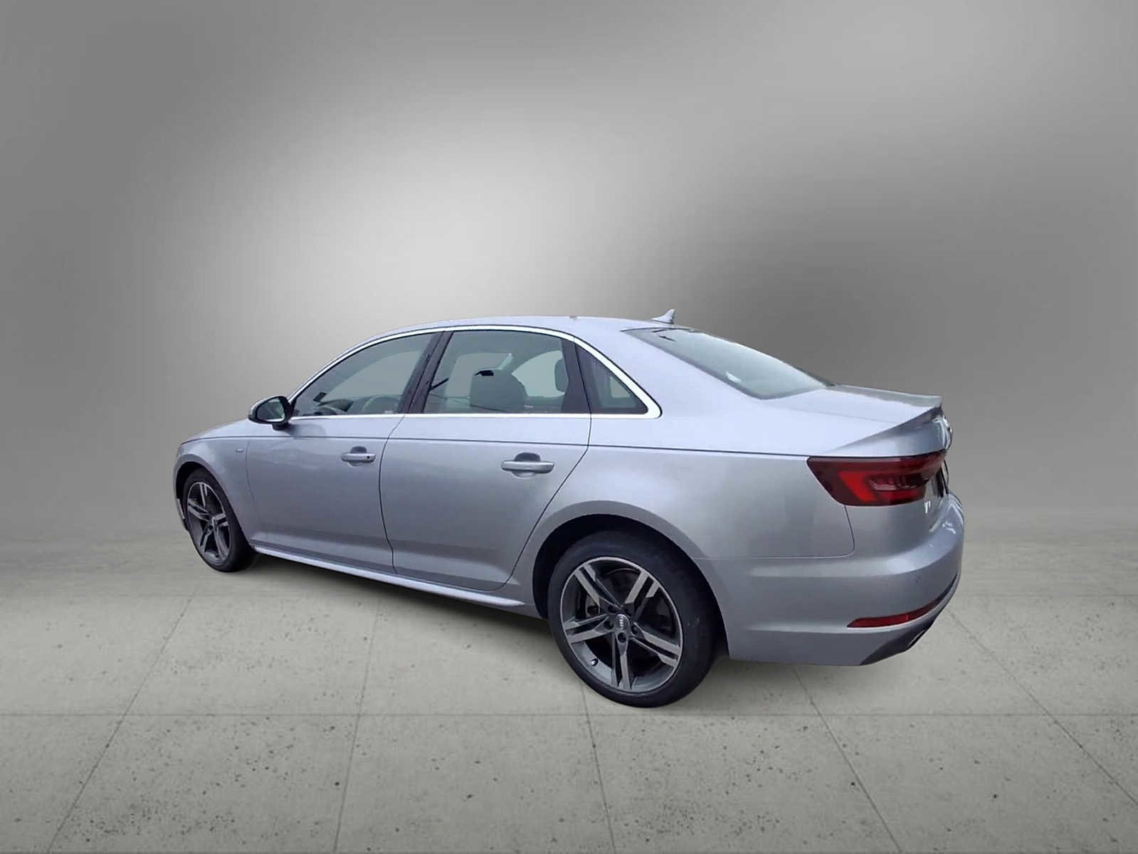 Used 2018 Audi A4 2.0T Premium Plus w/ Premium Plus Package AWD/4WD image 6