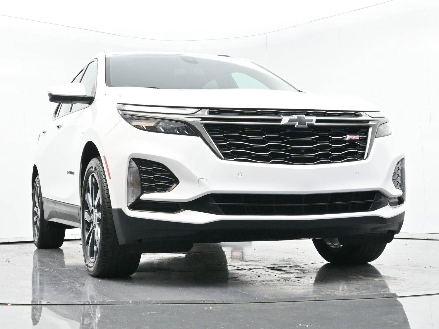 Used 2023 Chevrolet Equinox RS image 42