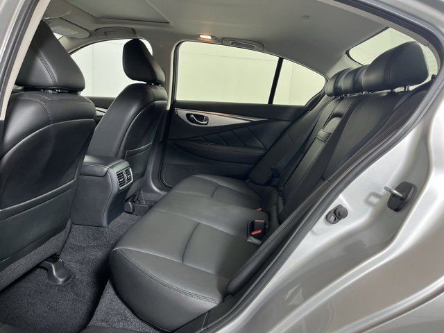 Used 2020 INFINITI Q50 Luxe w/ Essential Package (3.0T Luxe) image 19