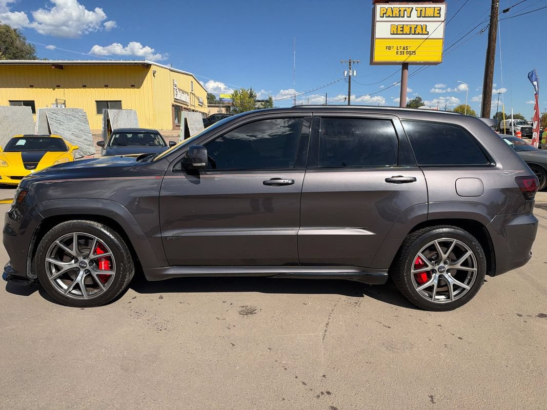 Used 2019 Jeep Grand Cherokee SRT AWD/4WD image 4