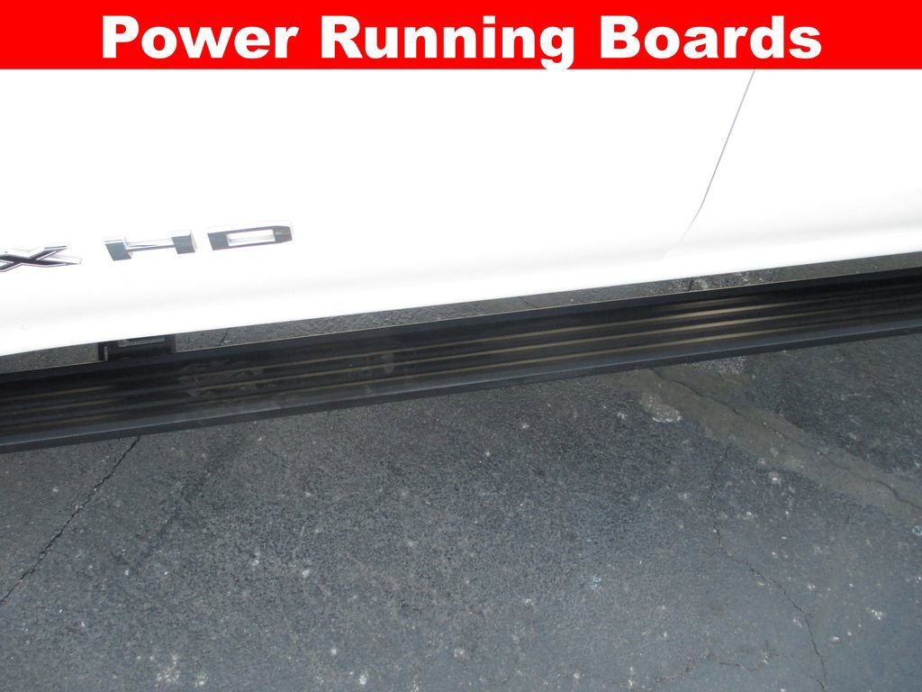 Used 2025 GMC Sierra 2500 AT4X w/ AT4X AEV Edition image 16