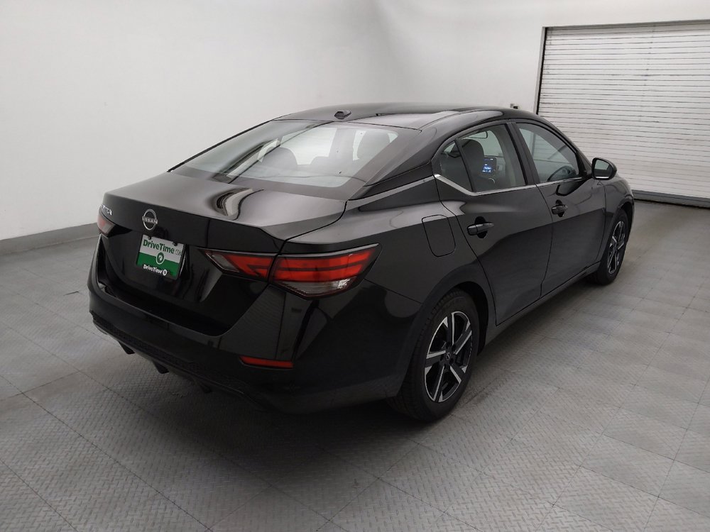 Used 2025 Nissan Sentra SV FWD image 9