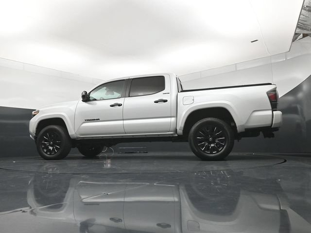 Used 2023 Toyota Tacoma Limited w/ Nightshade Package AWD/4WD image 21