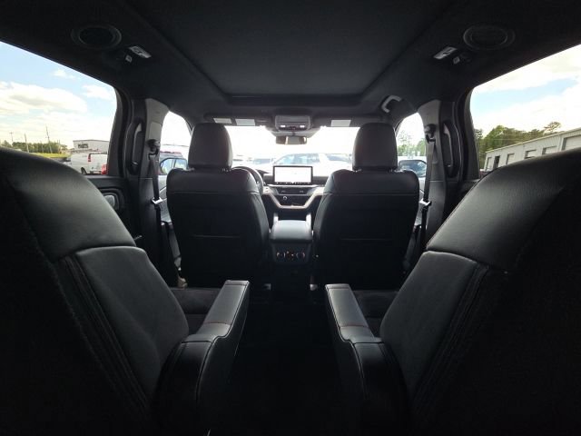 Used 2025 Ford Explorer ST w/ Sun And Sound Package AWD/4WD image 20
