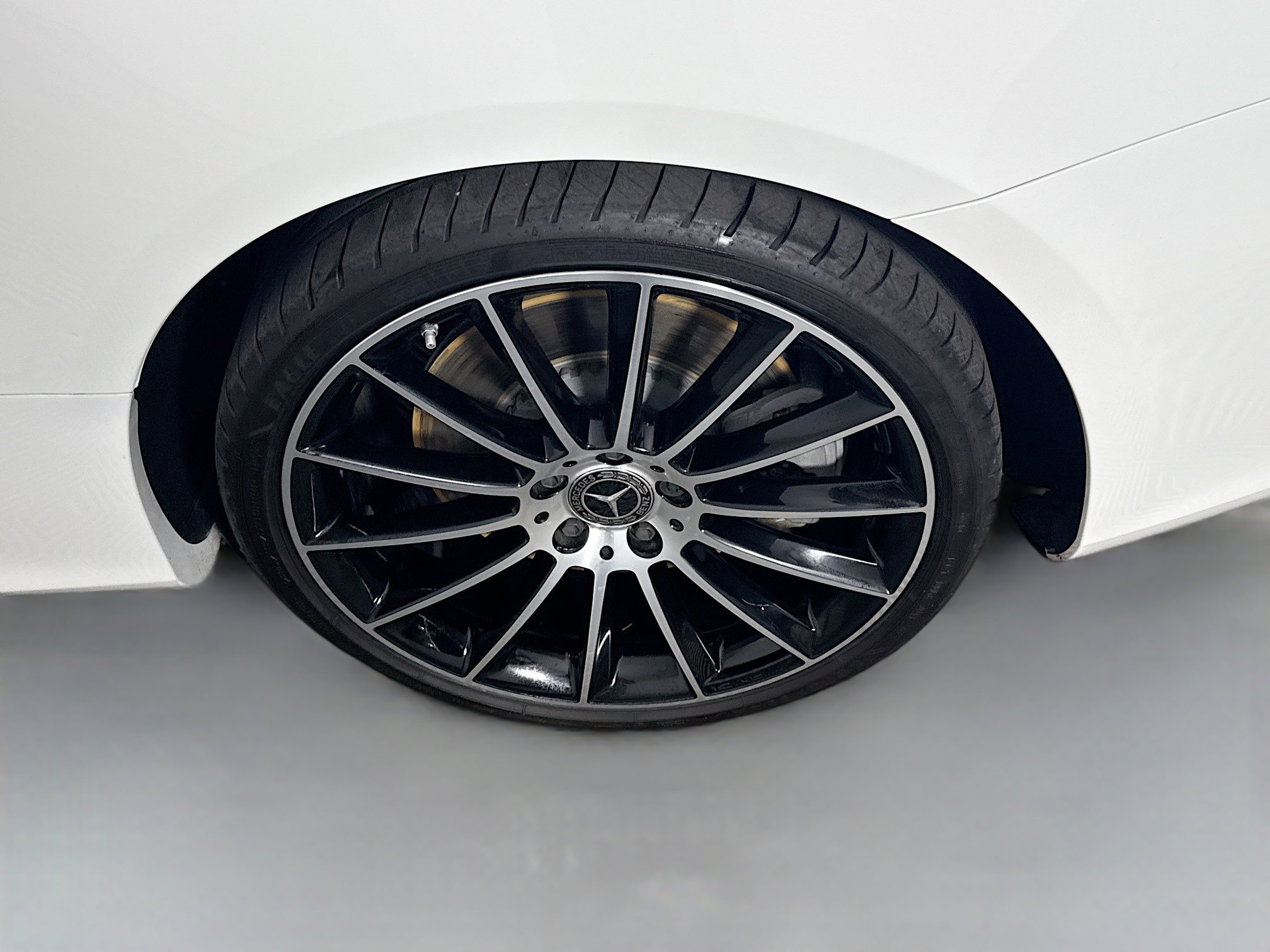 Used 2022 Mercedes-Benz E 450 Cabriolet image 35