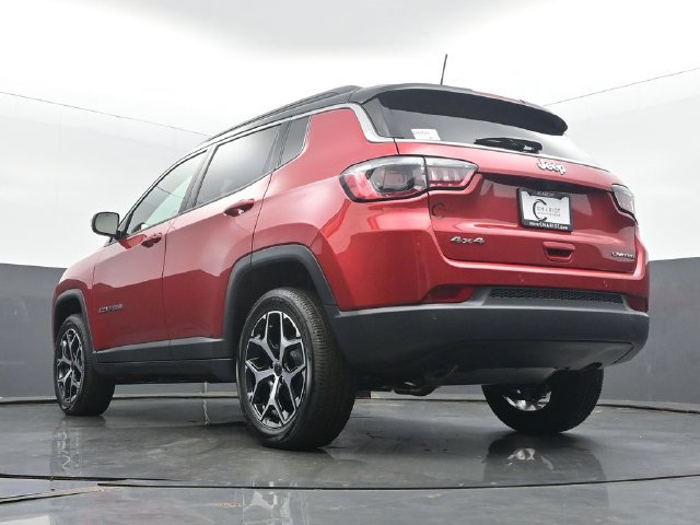 New 2026 Jeep Compass Limited w/ Sun, Sound & Navigation Group AWD/4WD image 48