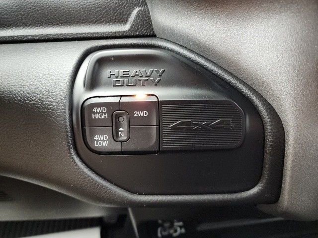New 2024 RAM 3500 Tradesman image 33